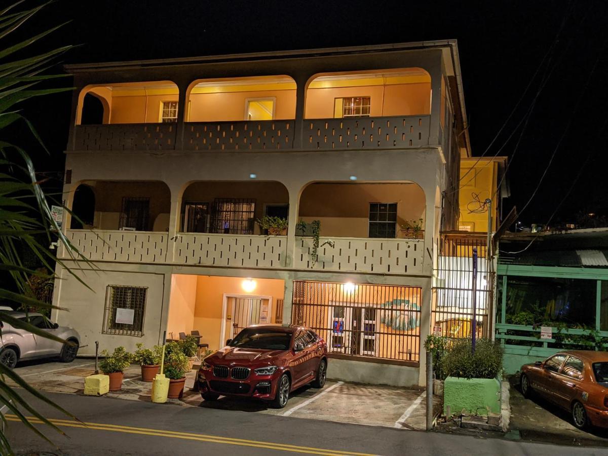 Midtown Guest House Charlotte Amalie Exterior photo